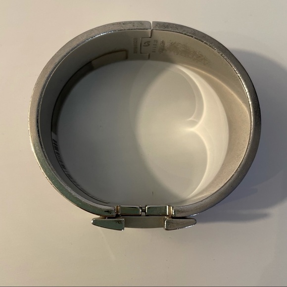 $720 Hermes Clic Clac H Palladium-Plated Enamel Bracelet in Rose Dragee Size PM - Picture 8 of 9